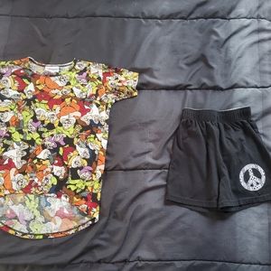 girl xs 4/5 LulaRoe tee and shorts